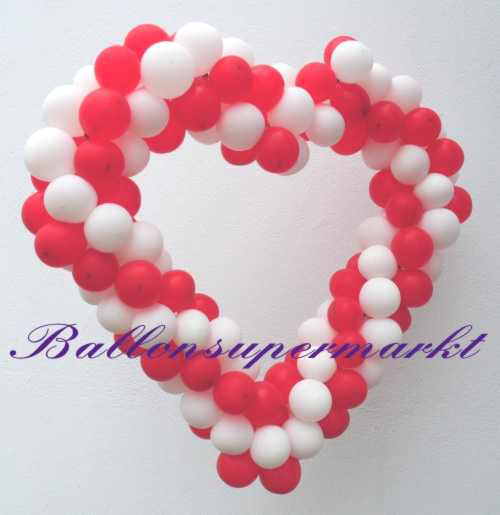 Herz-aus-Ballons-Ballondekoration-Hochzeit